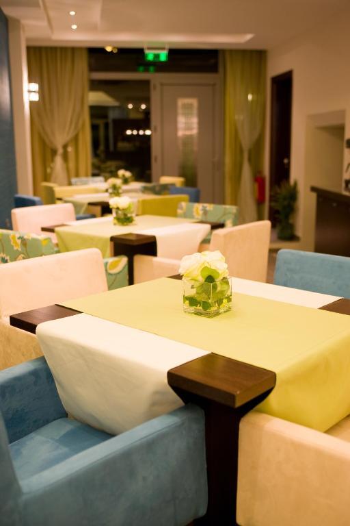 Готель Onira Boutique Толо Екстер'єр фото